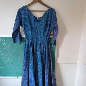 1950s S/Xs Vintage Blue Patterned Dress
